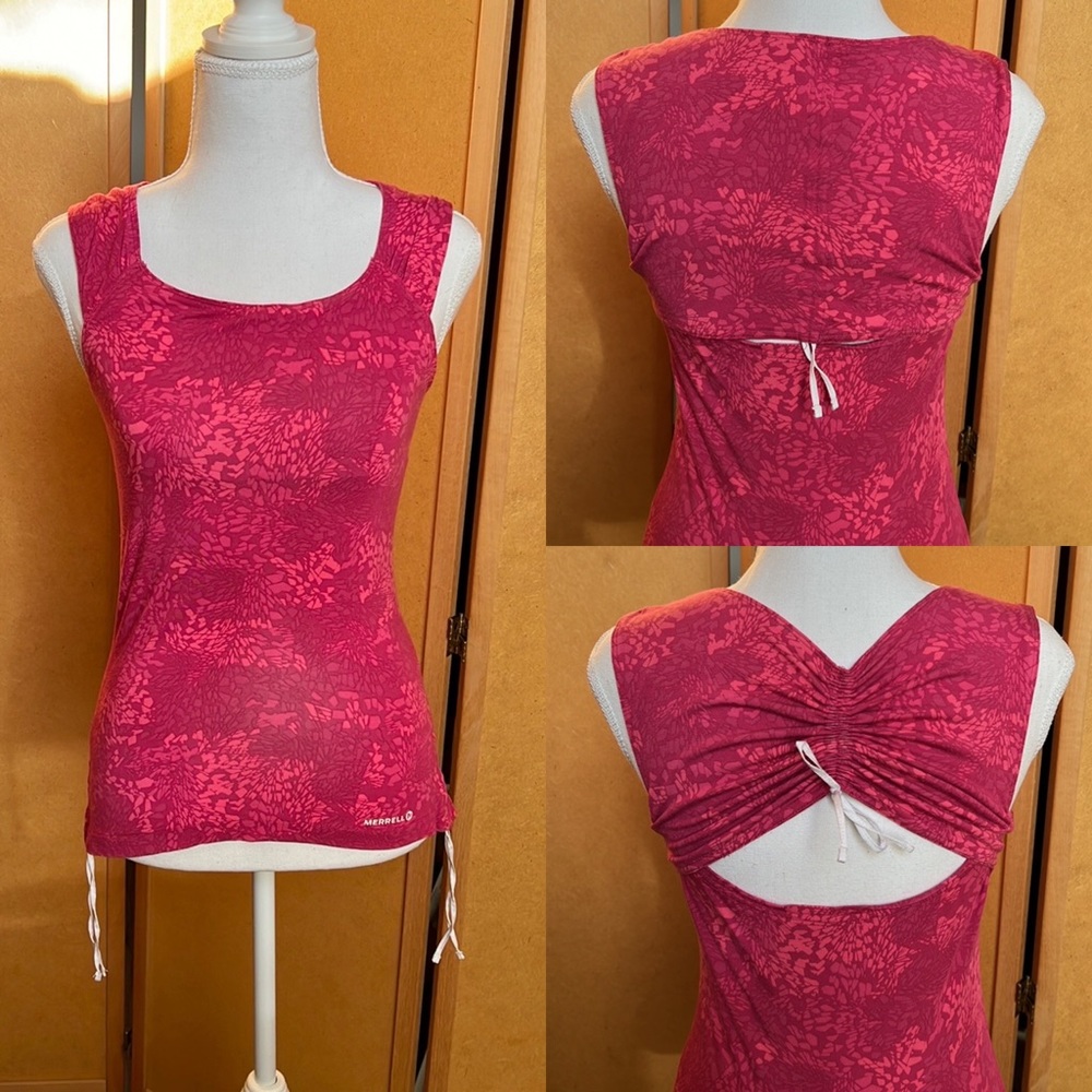 Hot pink printed stretch convertible top w/ cutout back detail S/P Merrell Brand
